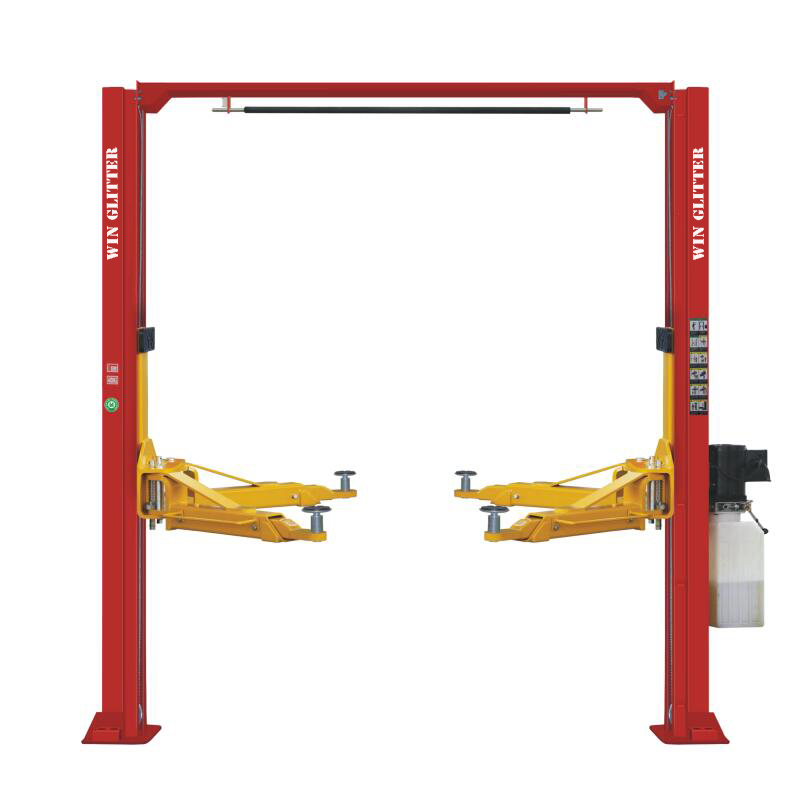 Clear floor hydraulic lift